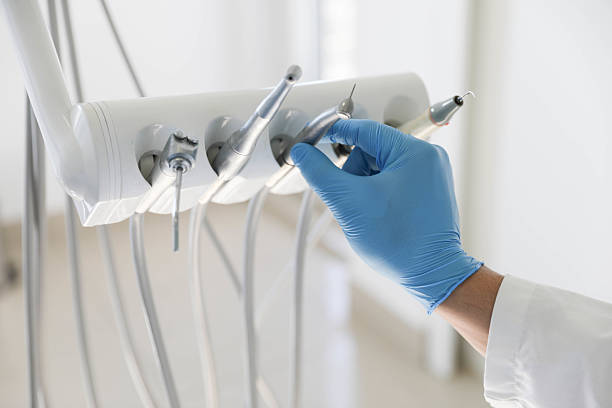 Professional Emergency Dentist technician working in St. Peters, MO